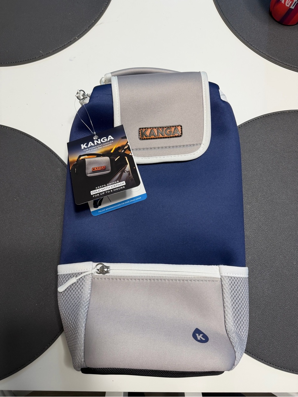 Kanga Navy and Light Gray Insulated Bottle Carrier